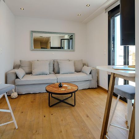 Апартаменти Koukouvagia Penthouse In Афіни Екстер'єр фото